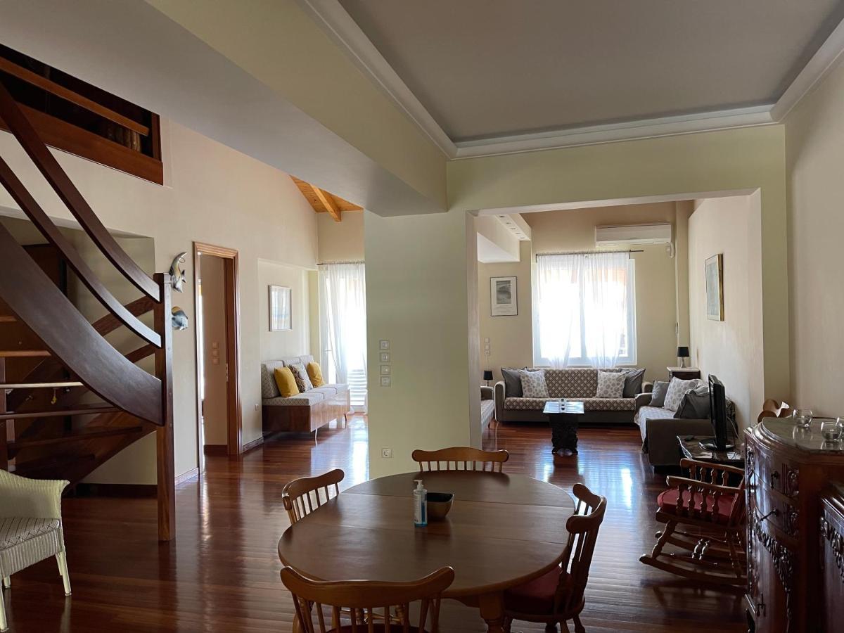 Апартаменты Azure Retreat Лоутраки Экстерьер фото